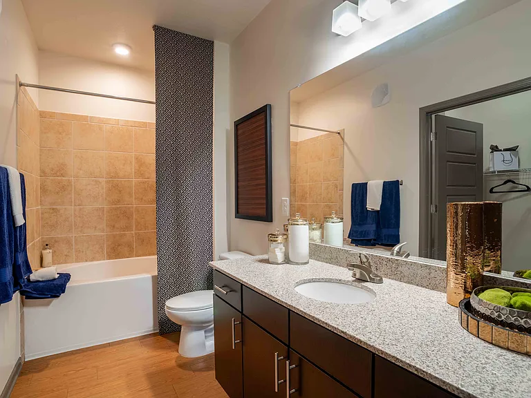 Velo Verdae Apartments — Photo 19