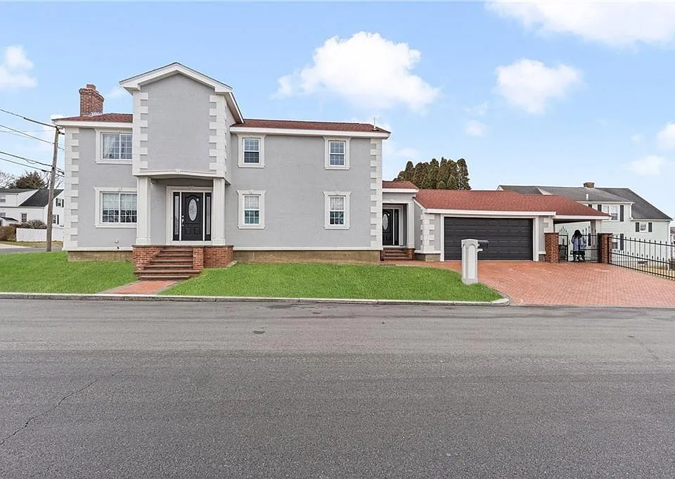 45 Hazelwood Ave