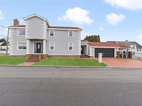 45 Hazelwood Ave, East Providence, RI 02914