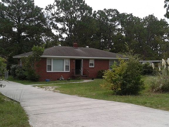 3rd image of 1014 Midland Dr