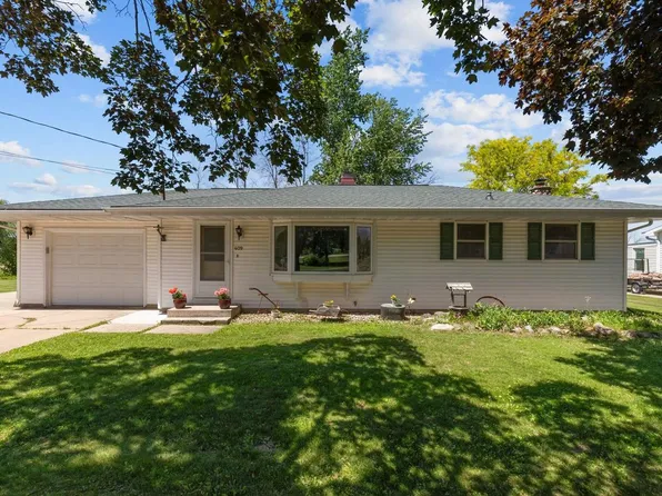 409 E MARY STREET, Black Creek, WI 54106