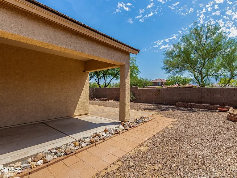 12842 N Westminster Dr — Photo 18