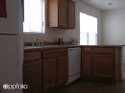 5th image of 3115 Mata Ortiz Dr SW