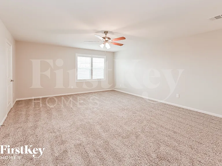 10080 Pappas Dr — Photo 9