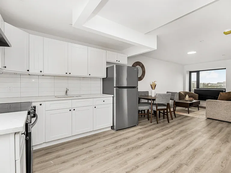 29 Featherbed Ln #5J — Photo 4