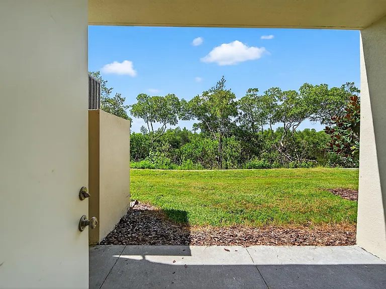 3266 Mangrove Point Dr — Photo 13