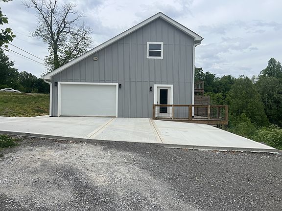3rd image of 1124 Dale Ridge Rd
