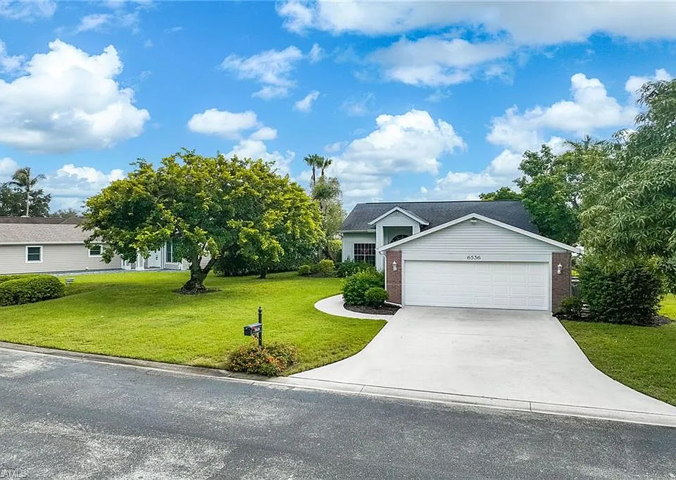 6536 Ilex Cir