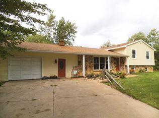 5919 S Huron Rd, Pinconning, MI 48650