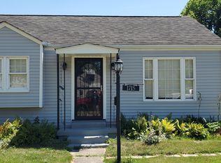 1715 E Kossuth St, Columbus, OH 43206