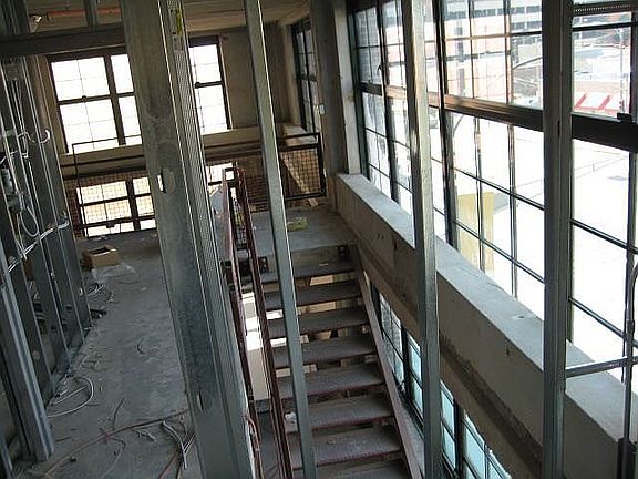 4th image of 2323 Locust St APT 206