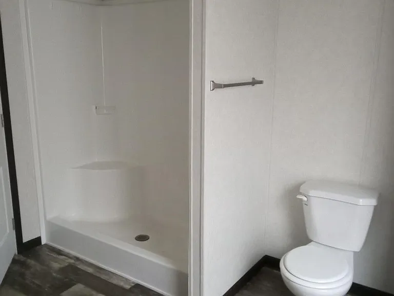 Delhi Manor — Photo 17