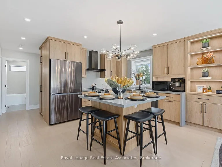 37 Windsor Rd — Photo 8