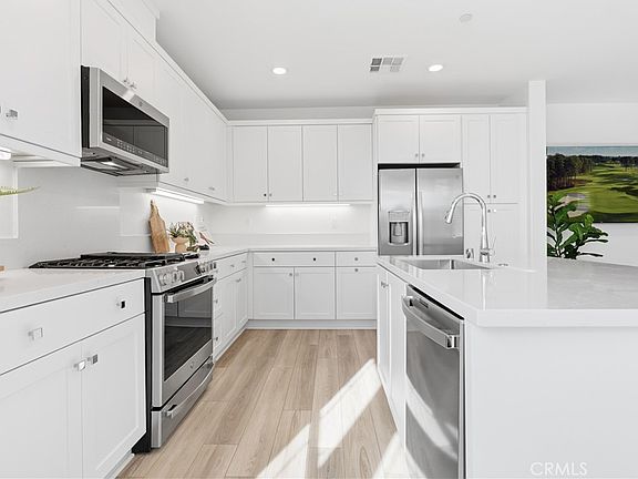 5th image of 1300 Lasso Way #305