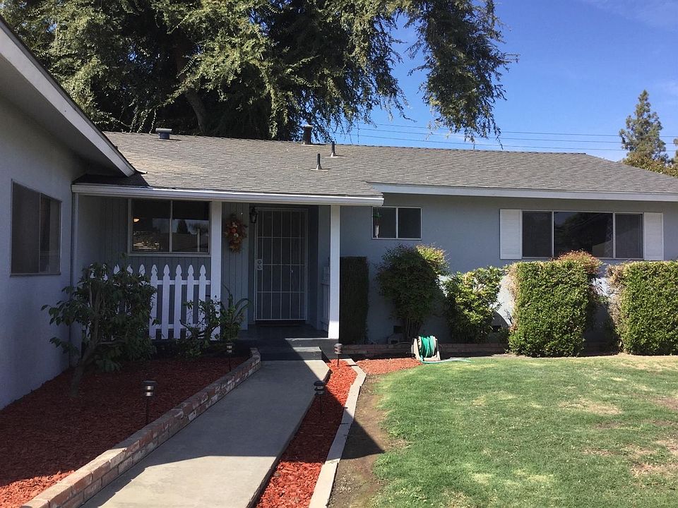 1st image of 2621 S Linda Vista St
