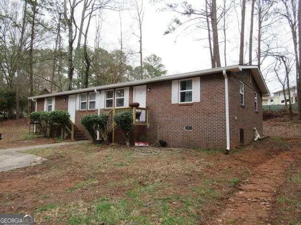 1213 Stewart St, Carrollton, GA 30117