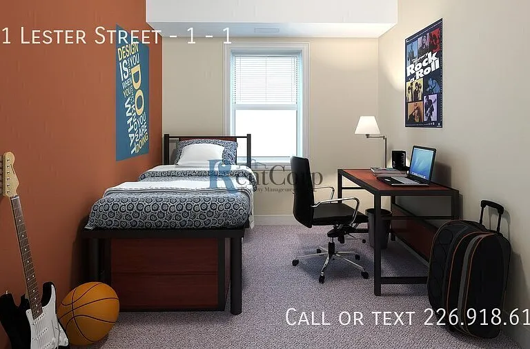 261 Lester St #1 — Photo 3