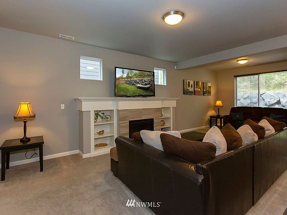 4th image of 3908 Maritime Drive