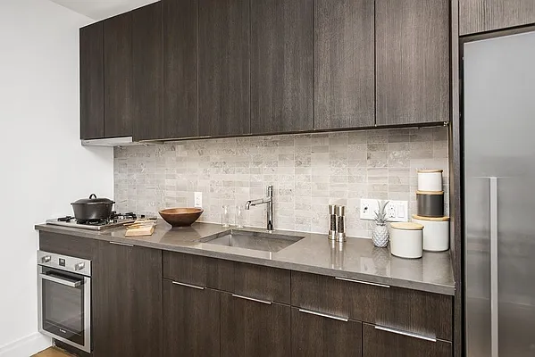 Rented by Halcyon Management Group LLC | media 25