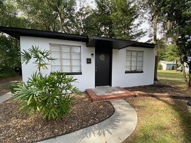1st image of 2314 Formosa Ave