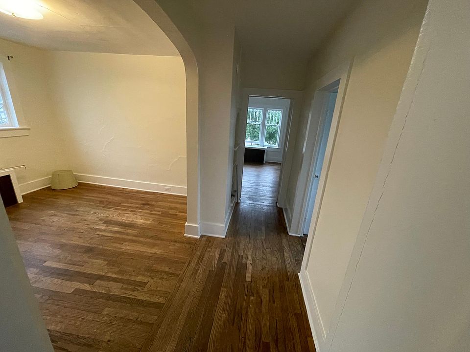 Hallway to north bedroom
