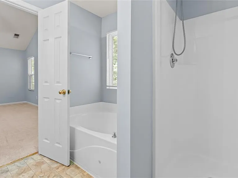 2510 Fort Daniels Dr NE — Photo 16