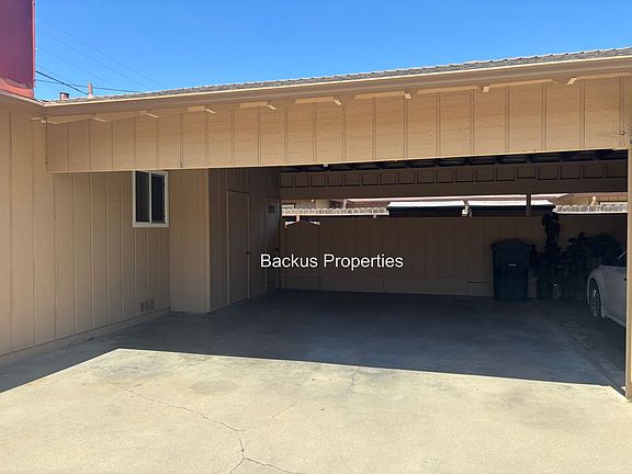 3rd image of 476 Belmont Dr #2