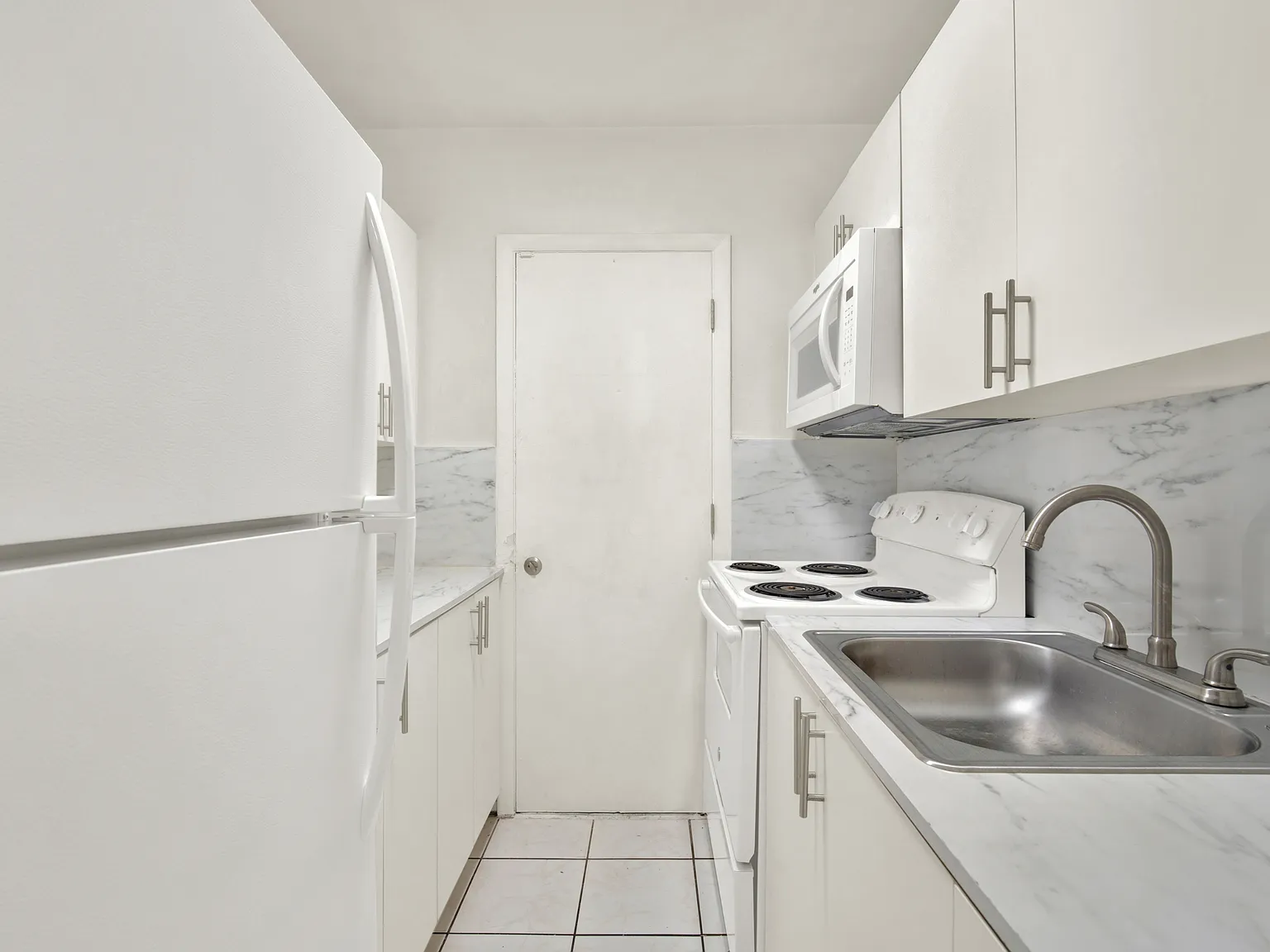 223 Antilla Ave. - 01 — Photo 4