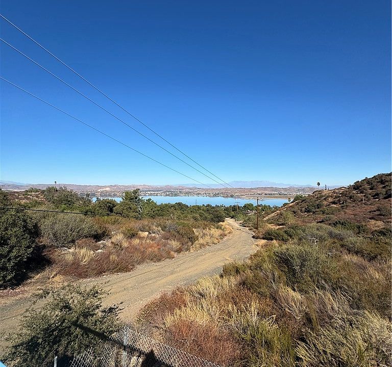 1st image of 0 Encina Dr #200