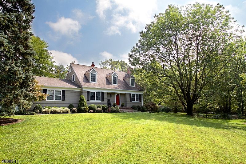 106 Petticoat Ln, Annandale, NJ 08801 | Zillow