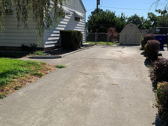 2nd image of 214 Cullum Ave #212