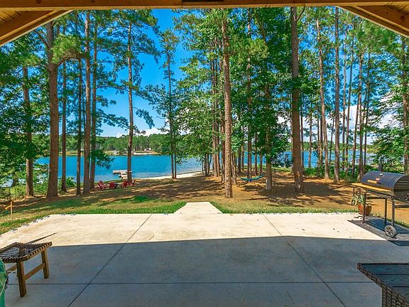 4th image of 110 Fishers Point