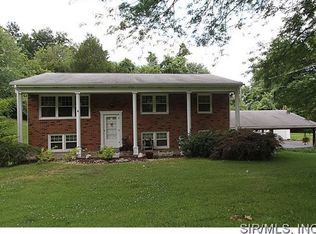 800 Oran St, Collinsville, IL 62234