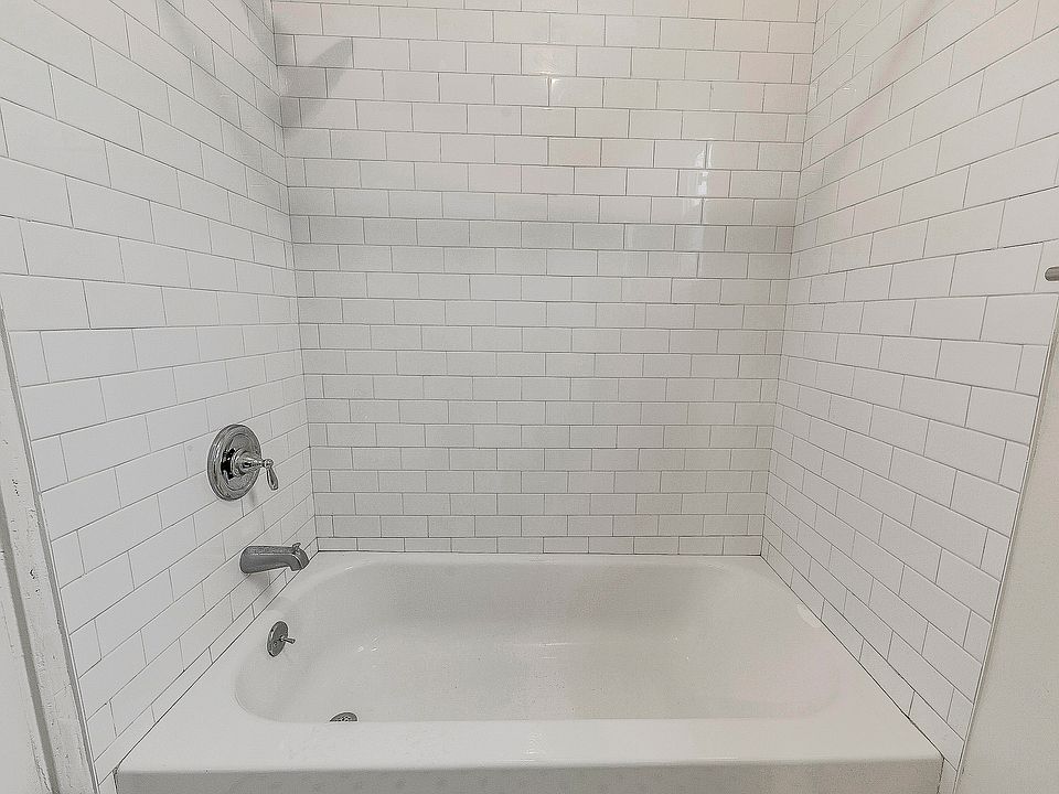 Tub and shower combination bathroom