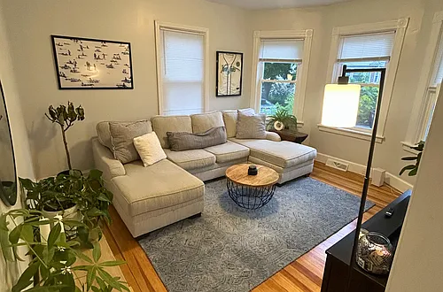 18 Joy St #1 Photo 1