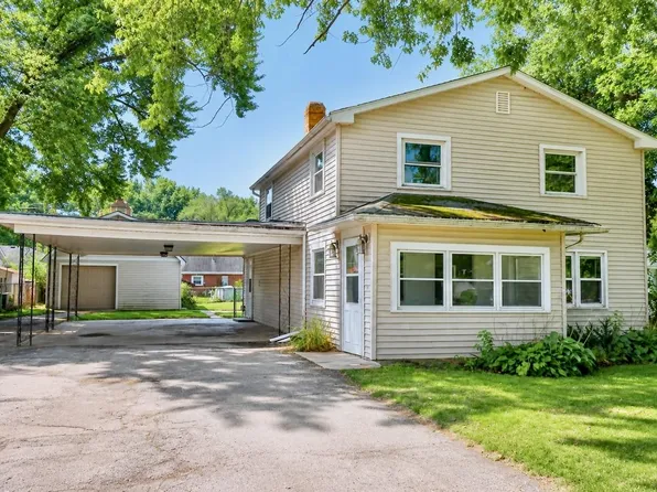 139 Wilson Ave, Machesney Park, IL 61115