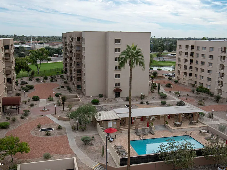 7950 E Camelback Rd #203 — Photo 3