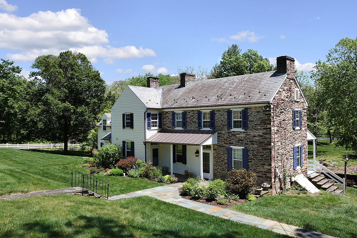 6312 Carversville Rd photo 1