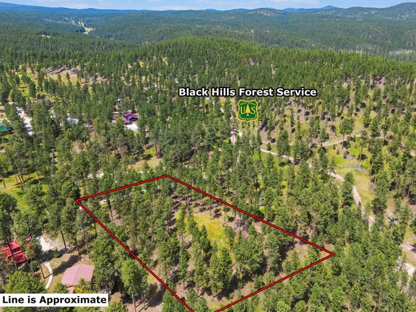 11 Sunnyside Gulch Rd, Rapid City, SD 57702