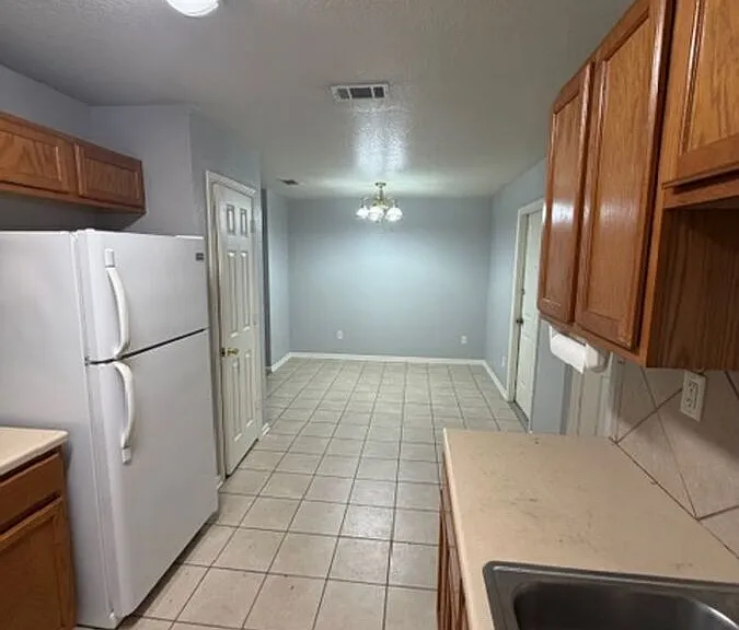 4703 John David Dr #A — Photo 8