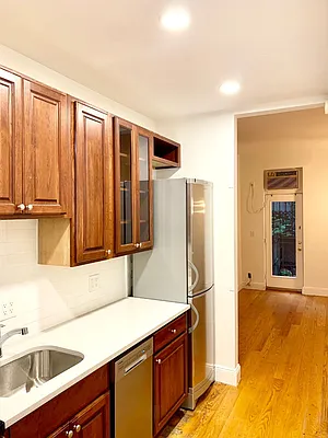 Rented by Keller Williams NYC | media 9