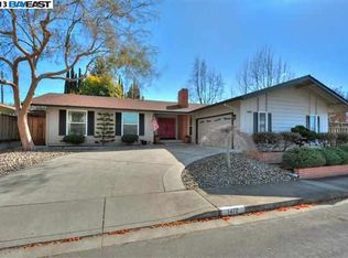 1472 Gomes Rd, Fremont, CA 94539