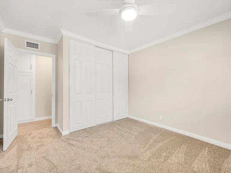 630 N Colfax St — Photo 19