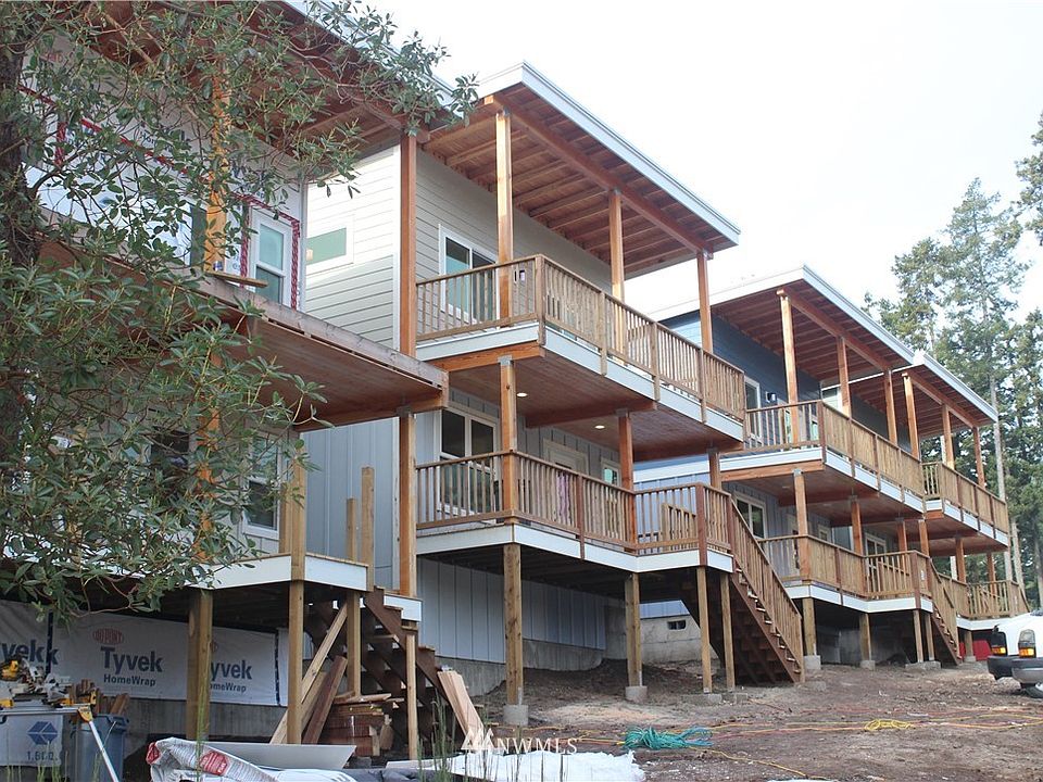 587 Finnegan Way UNIT 4, San Juan Island, WA 98250 | Zillow