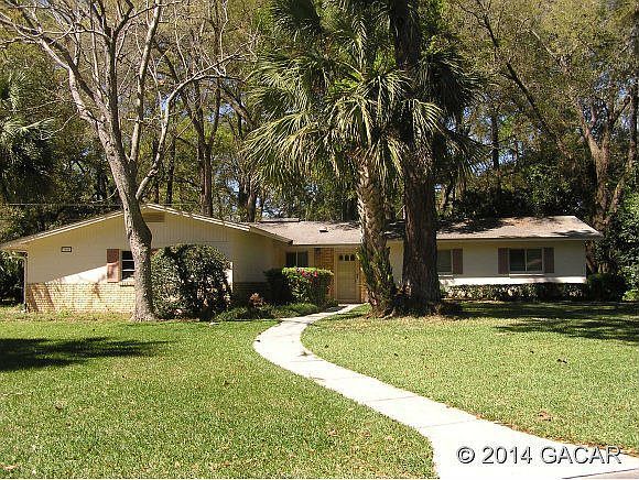 1st image of 1826 NW 39th Dr