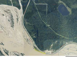 7585 Silver Lake Rd, Salcha, AK 99714