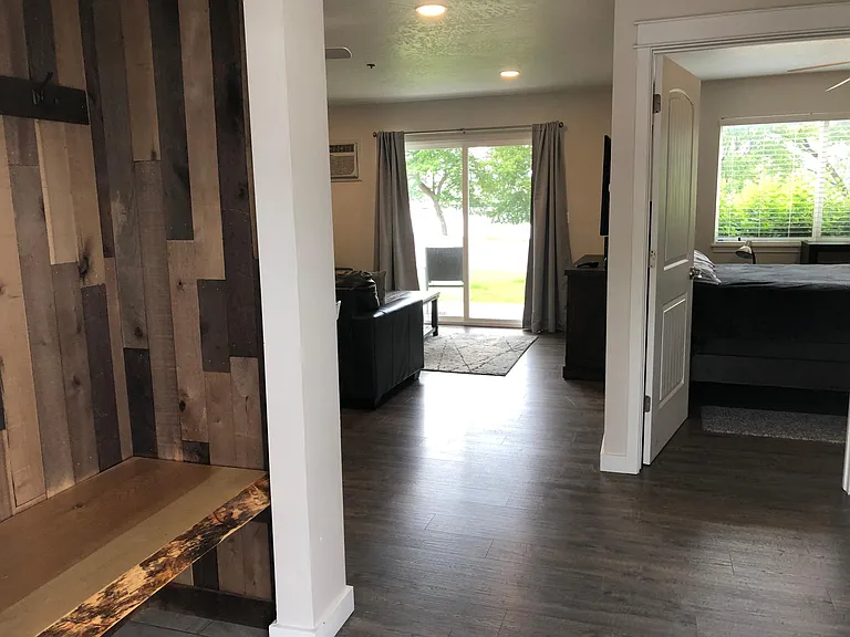 1 Kootenai Ave #8 — Photo 7