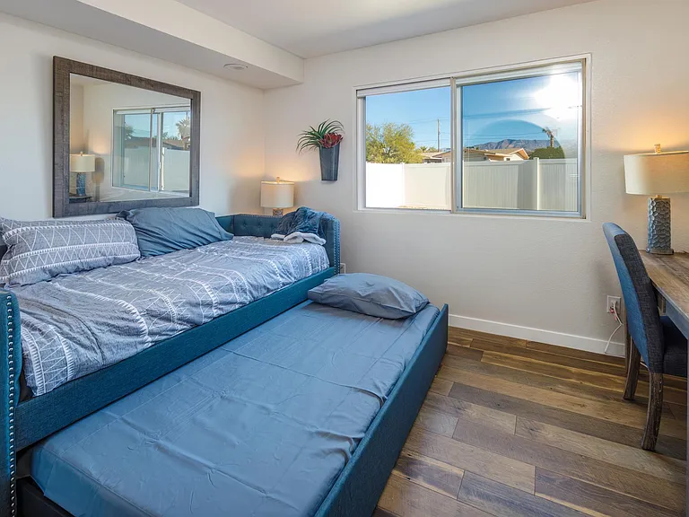 2199 Cosnina Dr — Photo 20