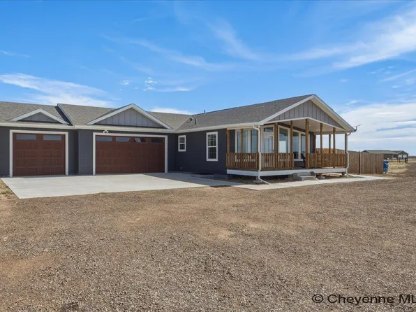 322 Conroy Ct, Carpenter, WY 82054