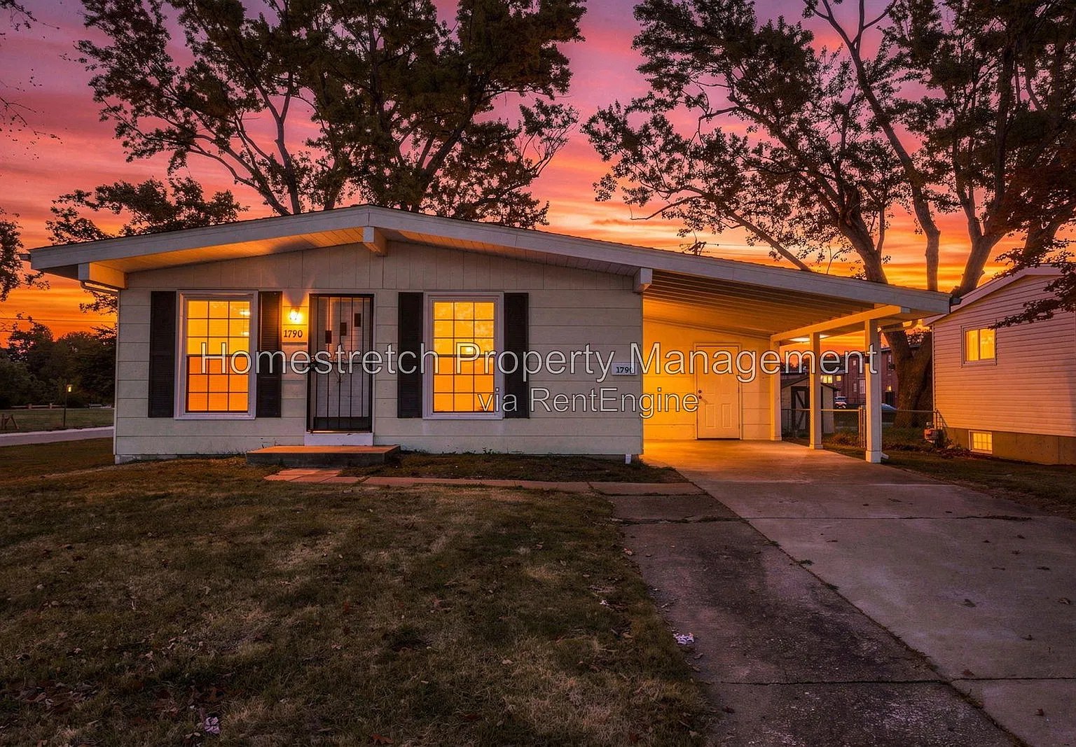 3 bed, 1.0 bath, 1180 sqft, $1,595 — Photo 2